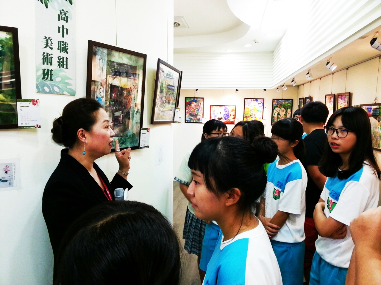 寫生比賽作品校園巡迴展--雲林縣國立北港高中